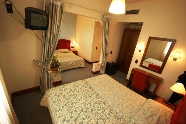 Hotel Elvetia Karpenísion Zimmer foto